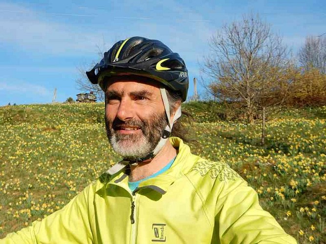 ZWEIRADBEGLEITUNG - PIERRE GUIDAT