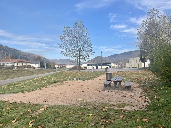 Aire de stationnement et de service camping-car de la Parelle à Rupt-sur-Moselle