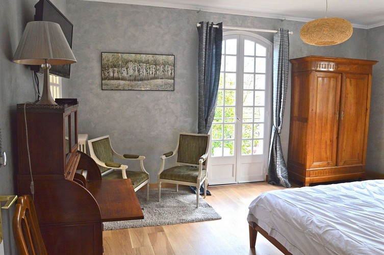 chambre 1 escalere ARNAUD GUILHEM