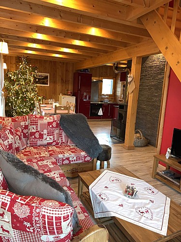 Adjoining chalet sleeps 6