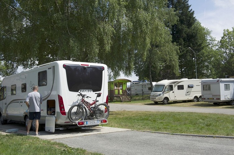 Aire d'accueil camping-car d'Auphelle_2