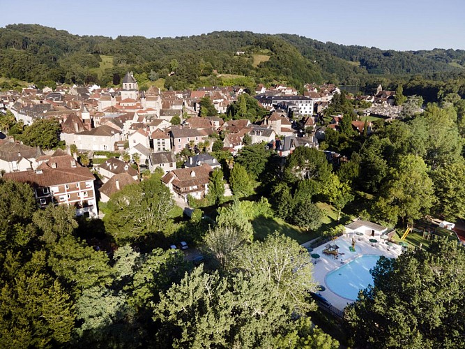 Campsite Huttopia Beaulieu sur Dordogne