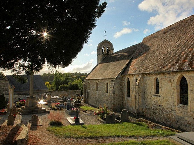 Eglise St Pierre (XIIème et XIXème siècles)