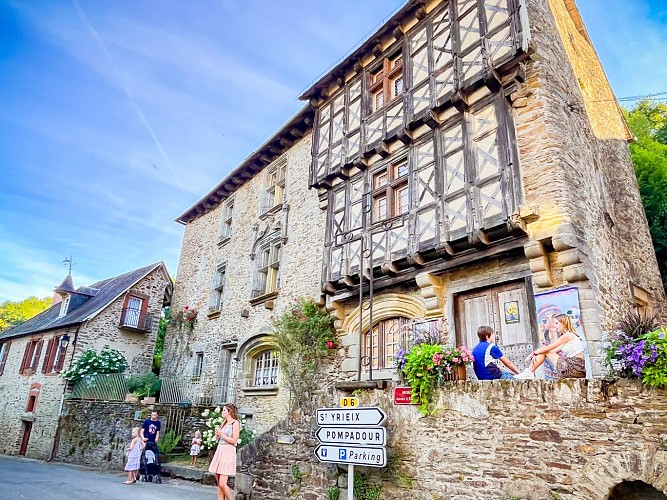 Bureau d'Information Touristique de Ségur le Château_1