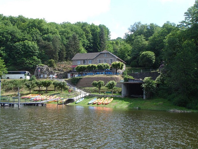 Restaurant of the Lake