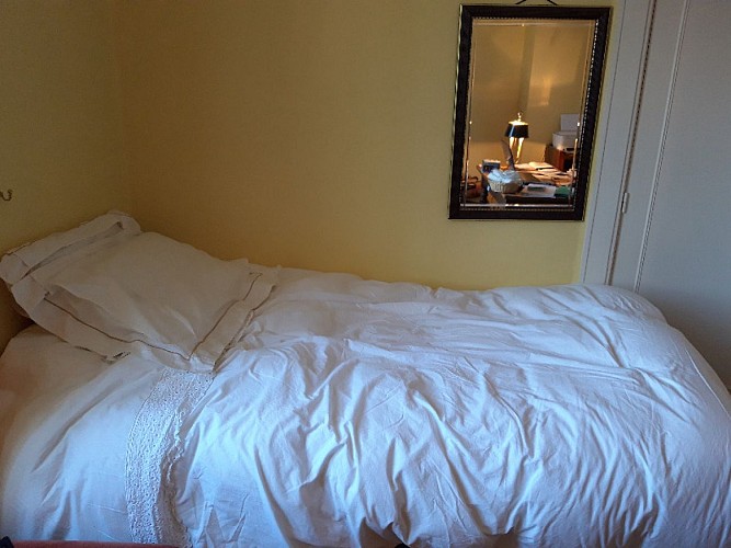 2 PIECES HYPER CENTRE SOLEIL (13)