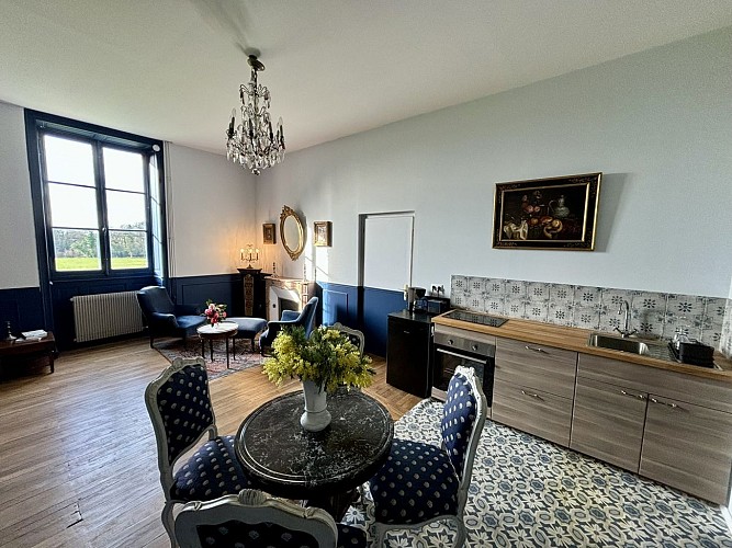 CHÂTEAU DE LA PERVENCHÈRE - LE GÎTE BAROQUE