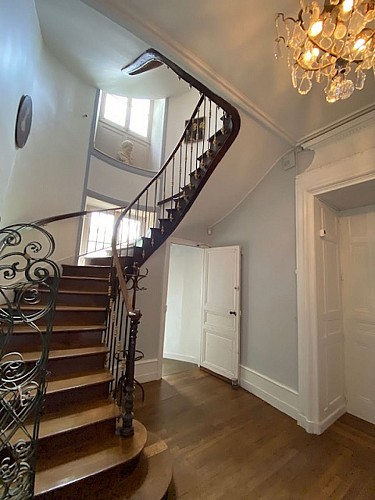 CHÂTEAU DE LA PERVENCHÈRE - LE GÎTE BAROQUE