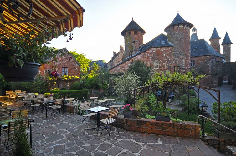 la terrasse - 1- Relais Saint Jacques - Collonges-la-Rouge_1
