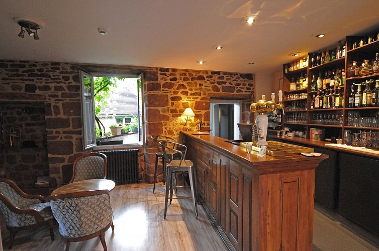 Le Bar - Relais Saint Jacques - Collonges-la-Rouge_6