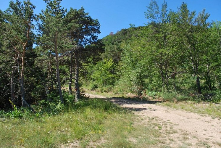 Le Col des Trousses direction Col des Tourrettes