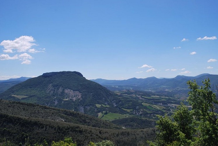 Point de vue sur la montagne du Risou