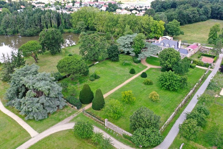 PARC DE DE LA MEVELLIERE