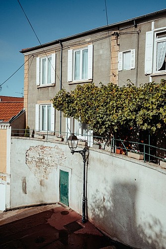 La montée du Crêt de Roc