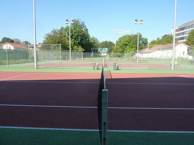 Tennis Courts