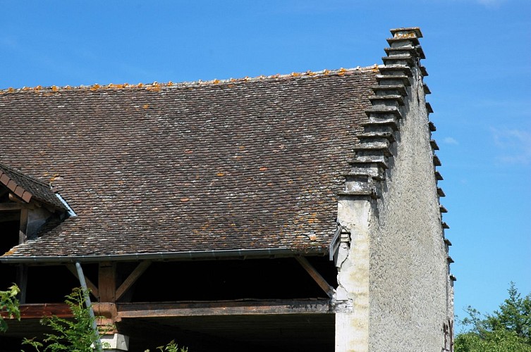 Toits dauphinois et à mantelure de Courtenay