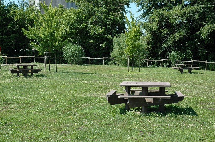 Aire de pique-nique du Bouchage