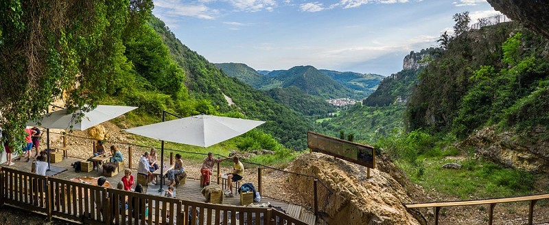 Cerdon Caves - Prehistoric Leisure Park