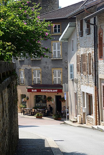 Jujurieux, village de soyeux
