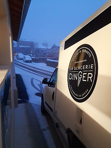 Dinger - Fabricant Glacier