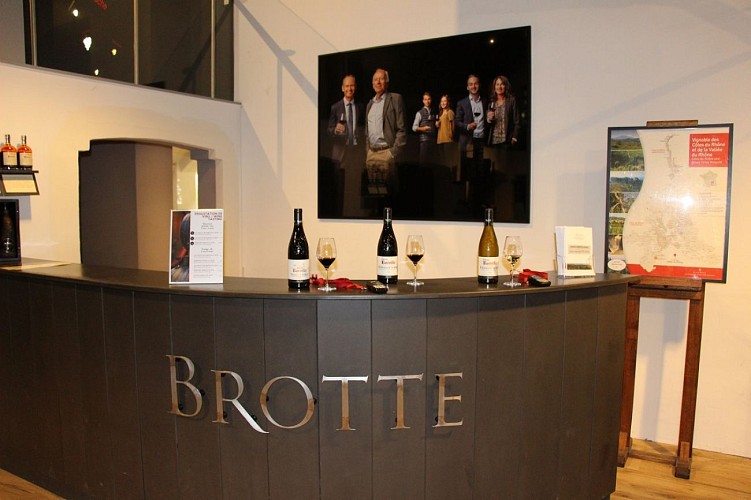 Brotte House