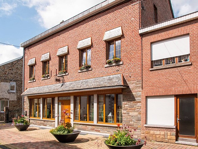 Les Bons Amis_Extérieur-Façade_07-2022