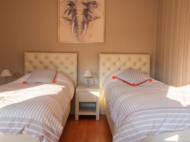 Les Bons Amis_Chambre_07-2022