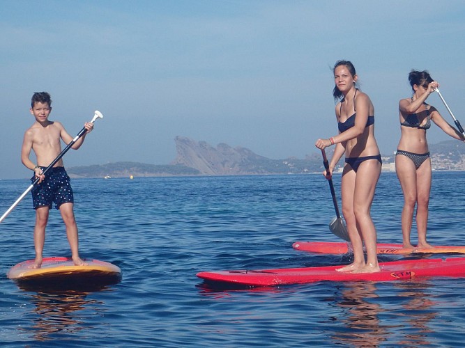 Location de kayaks, stand up paddles, finboards vision et pédalos - Saint Cyr Kayak