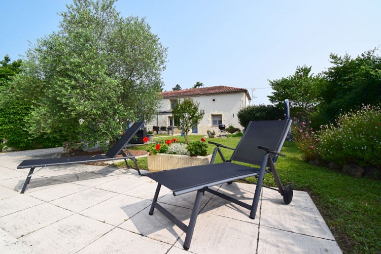 HLOAQU047FS000LN_Brax_LOstalet de Sarron_02