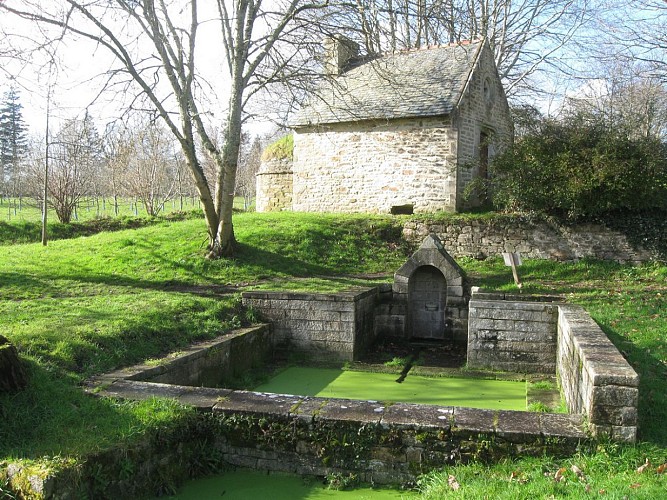 Fontaine et lavoir de Lestremeur