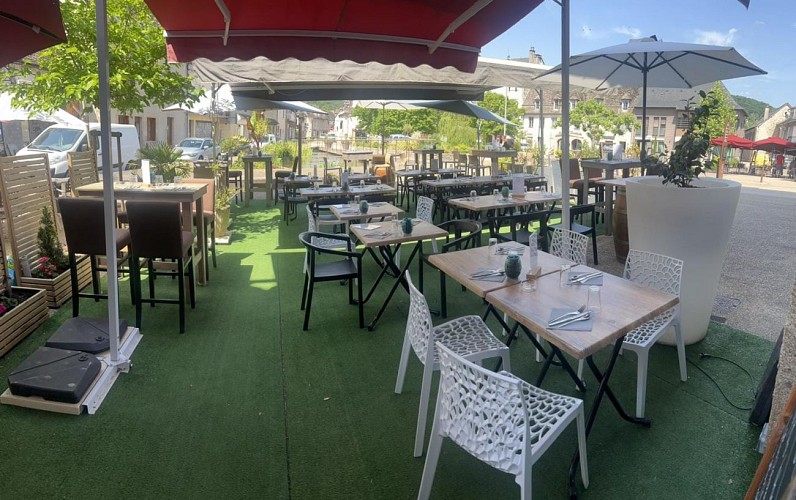 o divin - terrasse - argentat_3