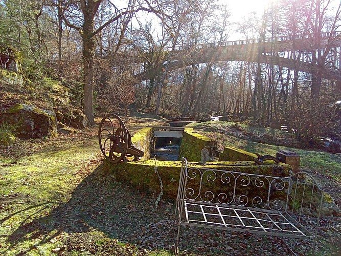 Le Moulin de Lascaux - Camping Accueil Paysan
