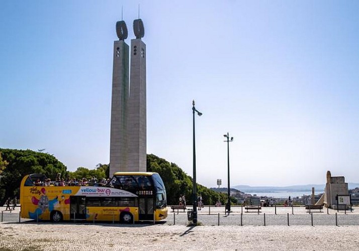 Belém en bus à arrêts multiples, Transports publics en illimité & Ascenseur Santa Justa - Pass 24h - Lisbonne