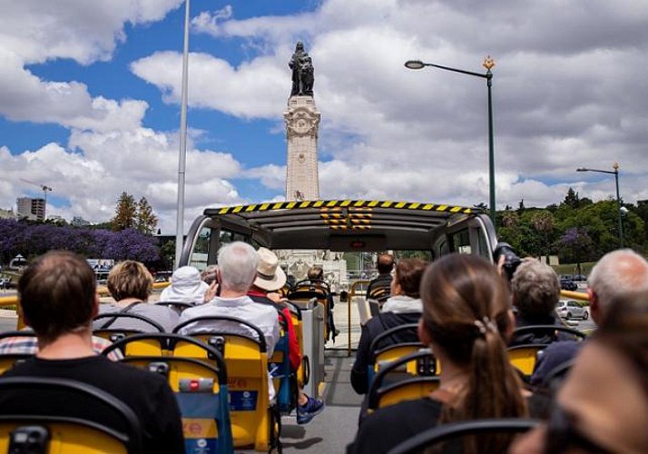 Belém en bus à arrêts multiples, Transports publics en illimité & Ascenseur Santa Justa - Pass 24h - Lisbonne