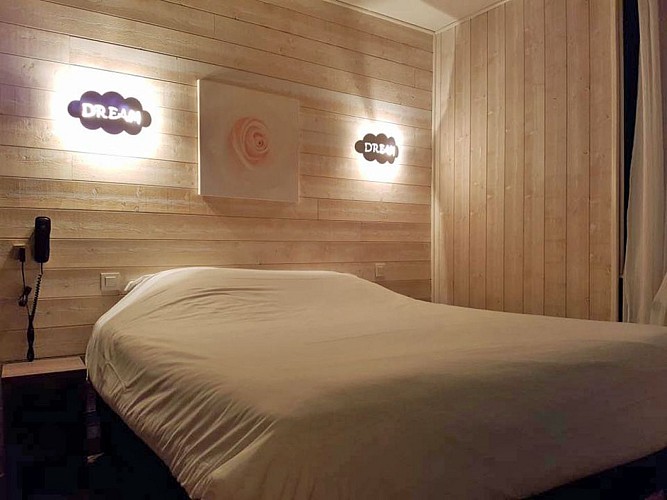 Hôtel-Restaurant Deshors-Foujanet