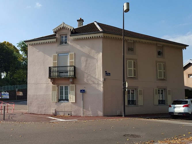 MEUBLÉ AIMÉ ET JULIE_1