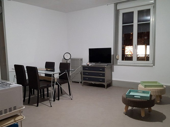 MEUBLÉ AIMÉ ET JULIE_5