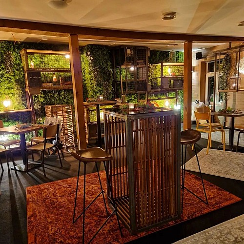 La Couronne bar de copains