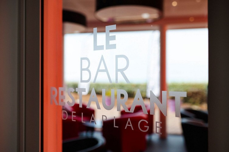 Resto de la plage entrée2