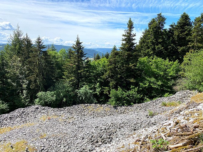 Les grandes carrières