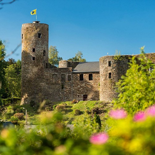 Burg reuland burgruine 05b c ostbelgien.eu dominik ketz