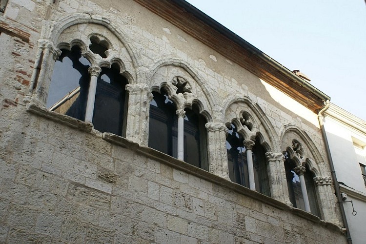 Agen-medieval-maison-du-senechal-destination-agen-tourisme-3