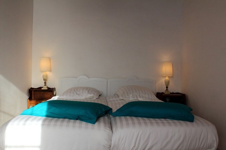 VALLET-RELAIS DE LA RENAISSANCE (17)