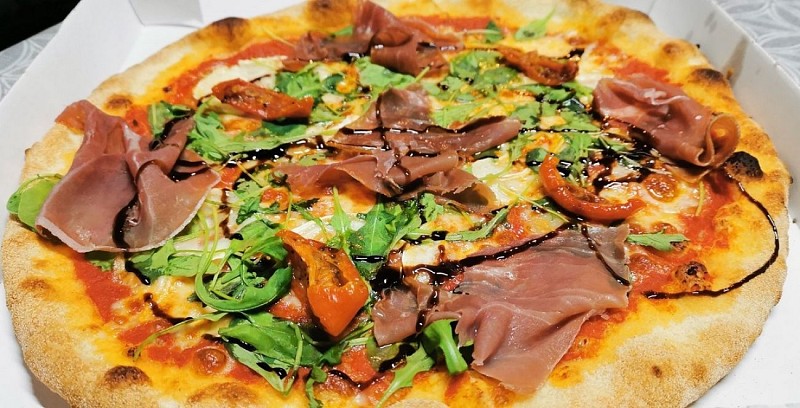 roumagne-l atelier del gusto-pizza