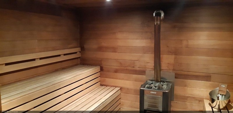 12boisducerf sauna.jpg