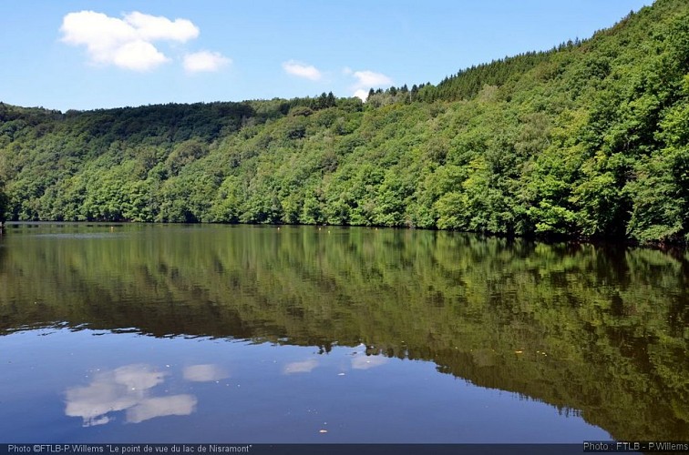 Point de vue lac Nisramont.jpg