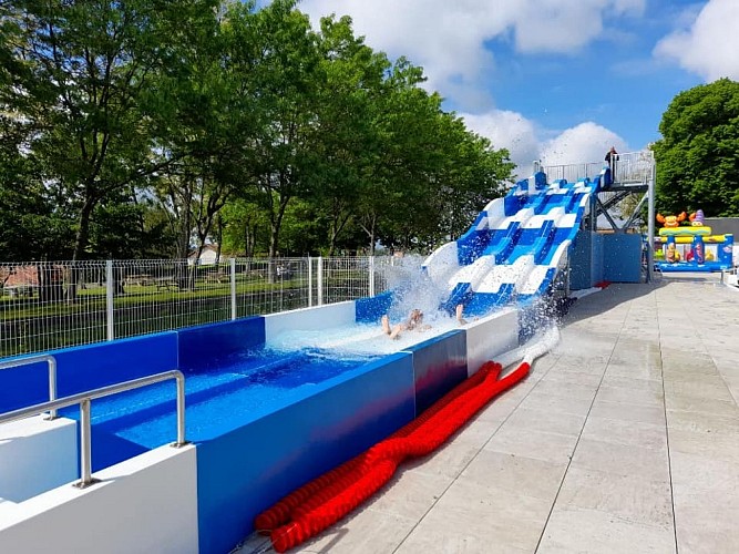 Piscine L'Isle-Jourdain