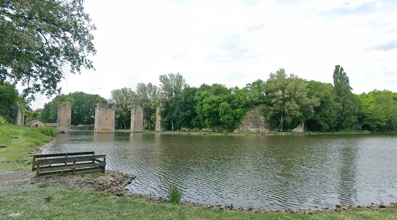 Plan d'eau communal - Lussac-les-Châteaux
