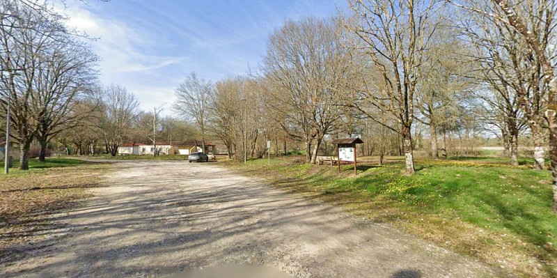 Aire de pique-nique - Plage de la Bertholière