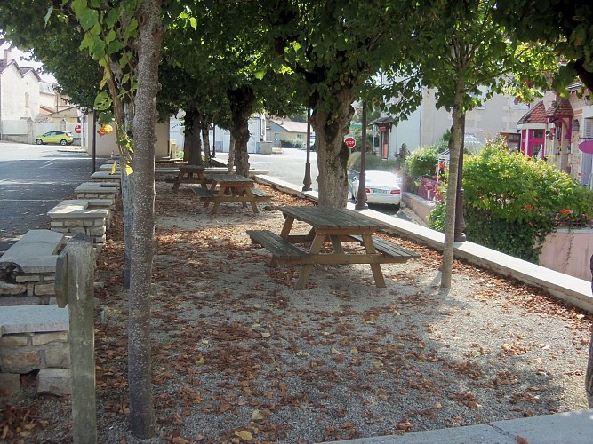 Aire de pique-nique de l'Hommaize ©L'Hommaize (3)